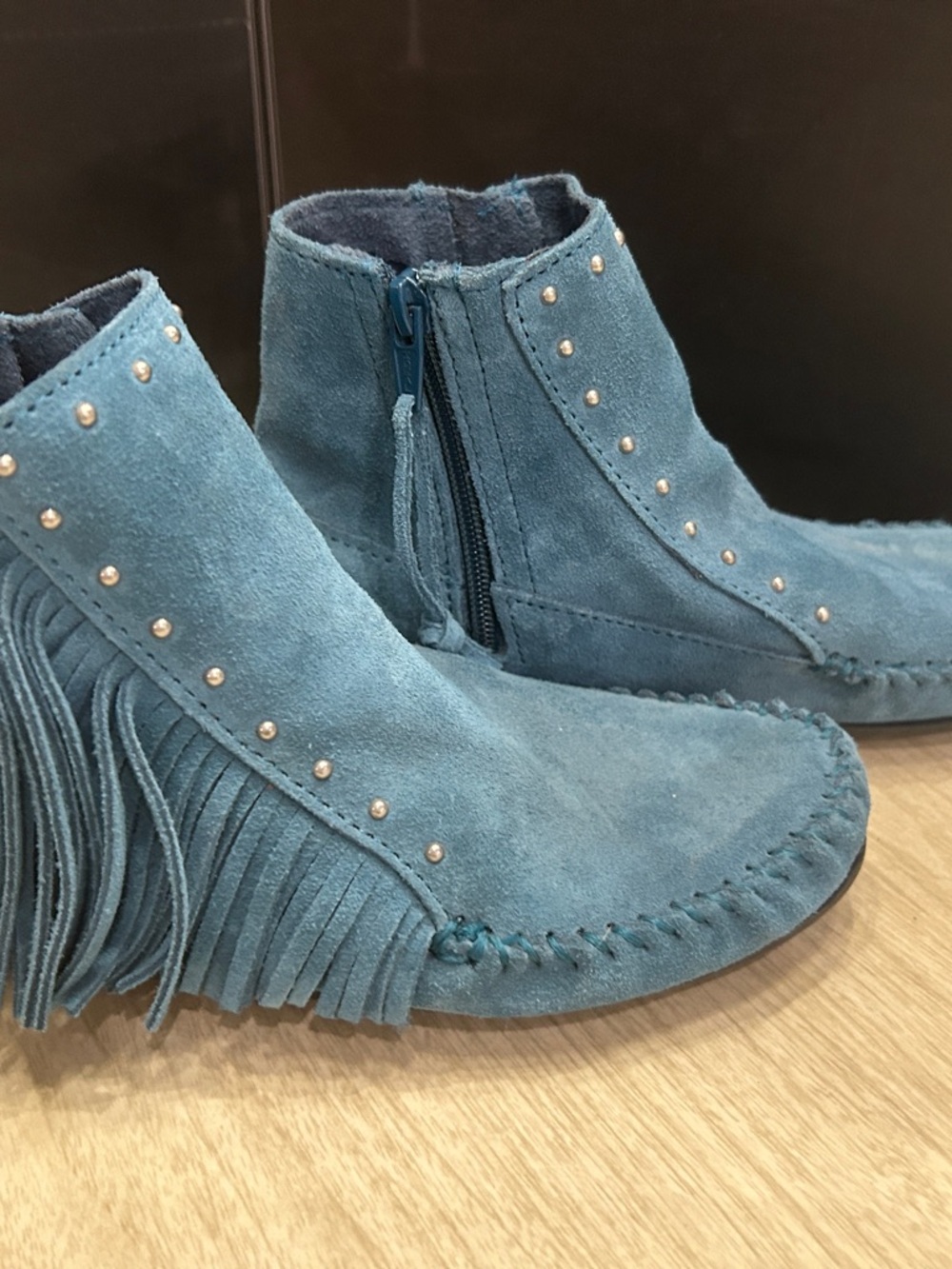 Minnetonka Teal Blue Suede Fringe Moccasin Boots - Picture 3 of 8